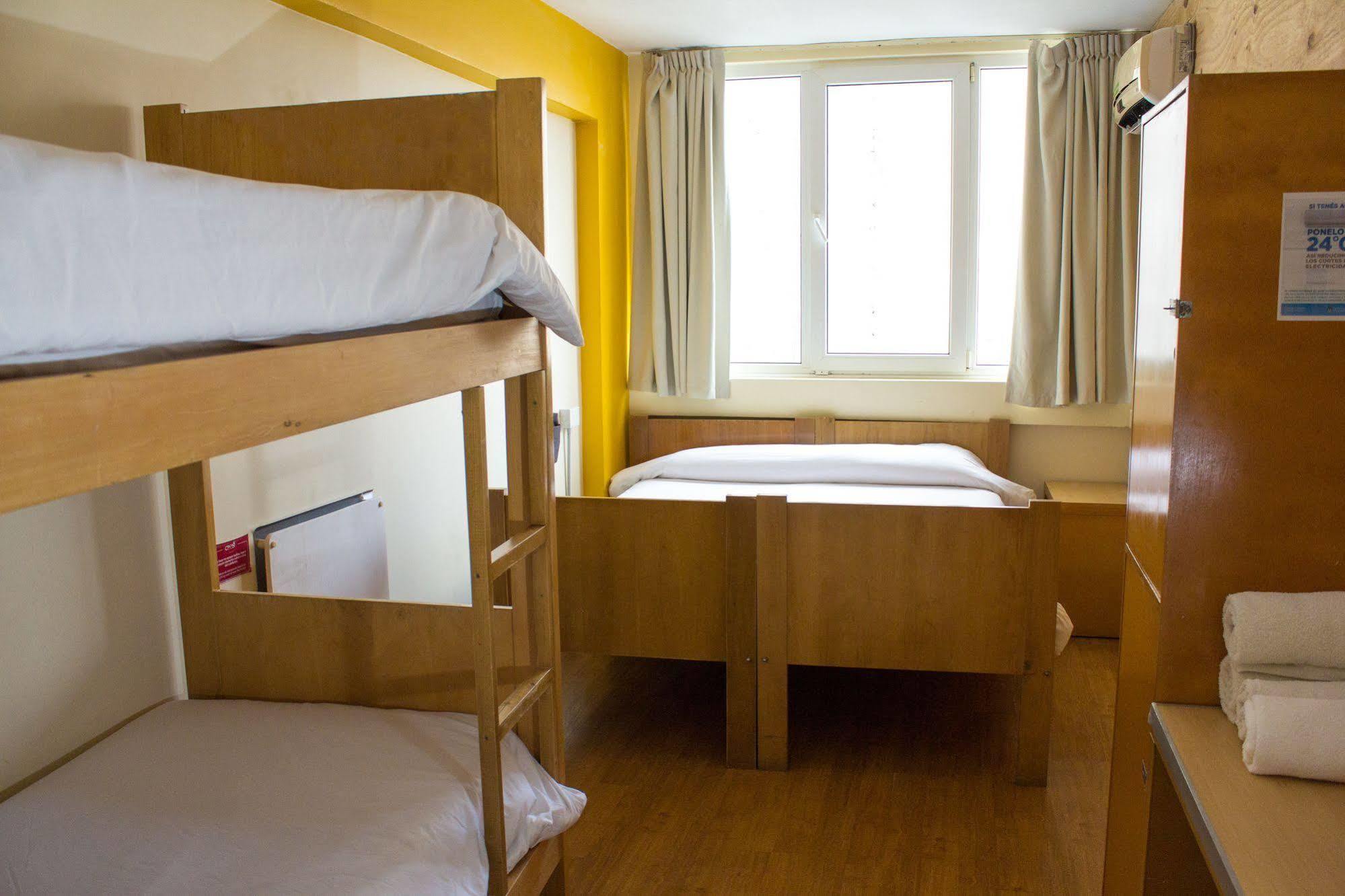 Circus Hostel บัวโนสไอเรส ภายนอก รูปภาพ